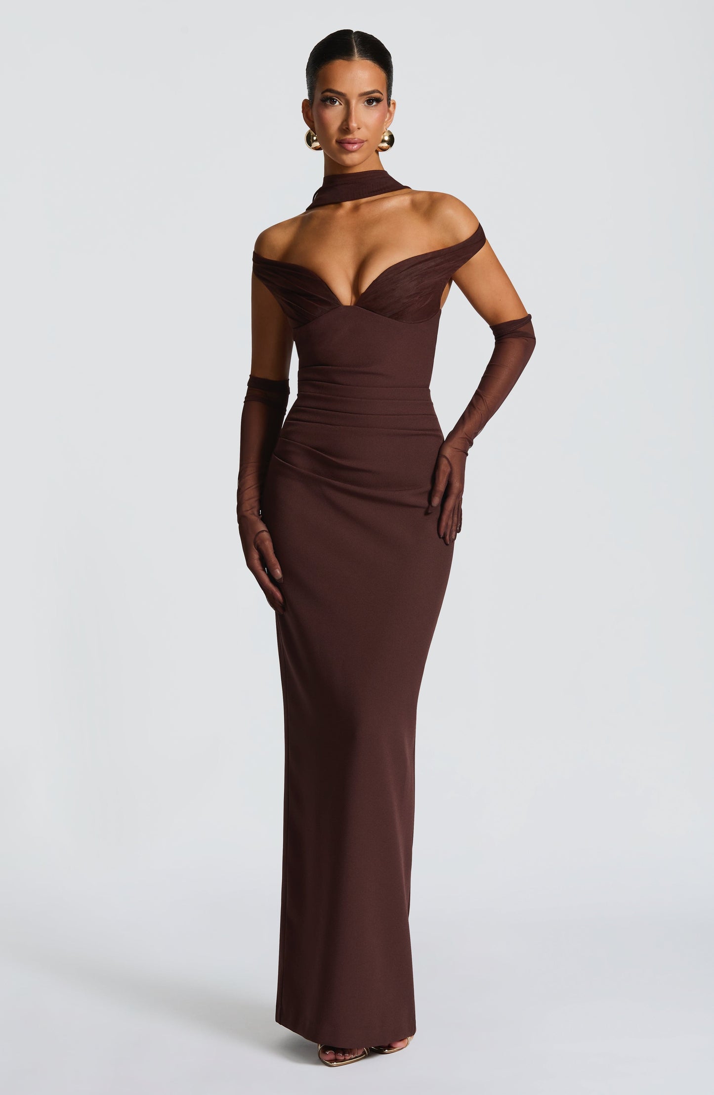 https://cdn.shopify.com/s/files/1/2060/7491/files/abigail-maxi-dress-plum-brown-dress-babyboo-fashion-1171050248.jpg?v=1748943011