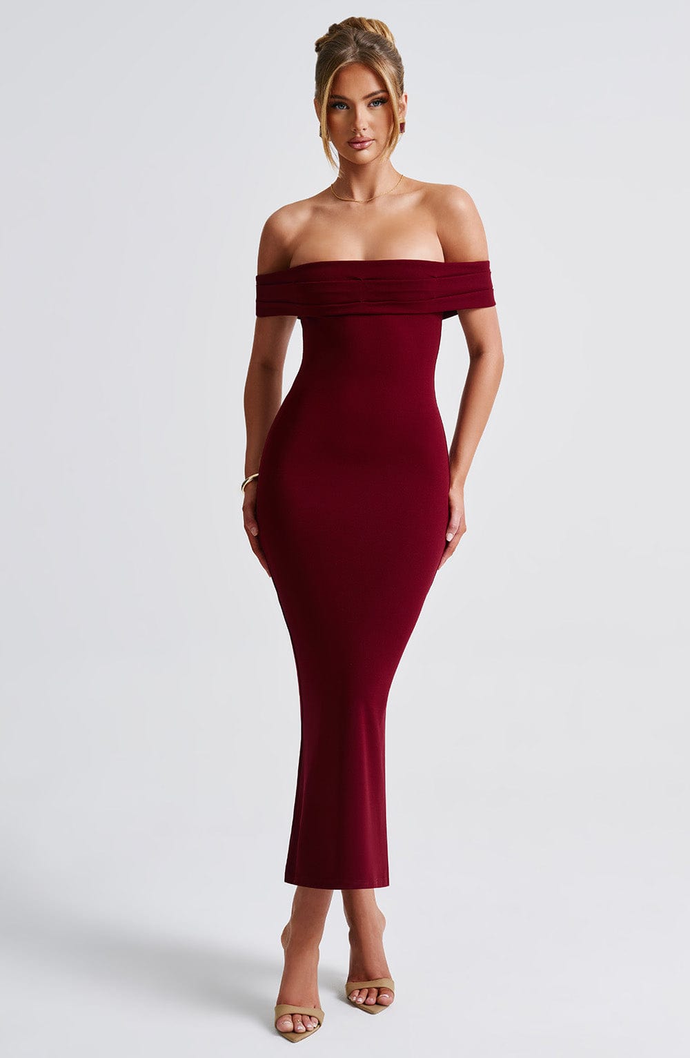 https://cdn.shopify.com/s/files/1/2060/7491/files/bex-midi-dress-burgundy-dress-xs-babyboo-fashion-31870352719935.jpg?v=1748601521