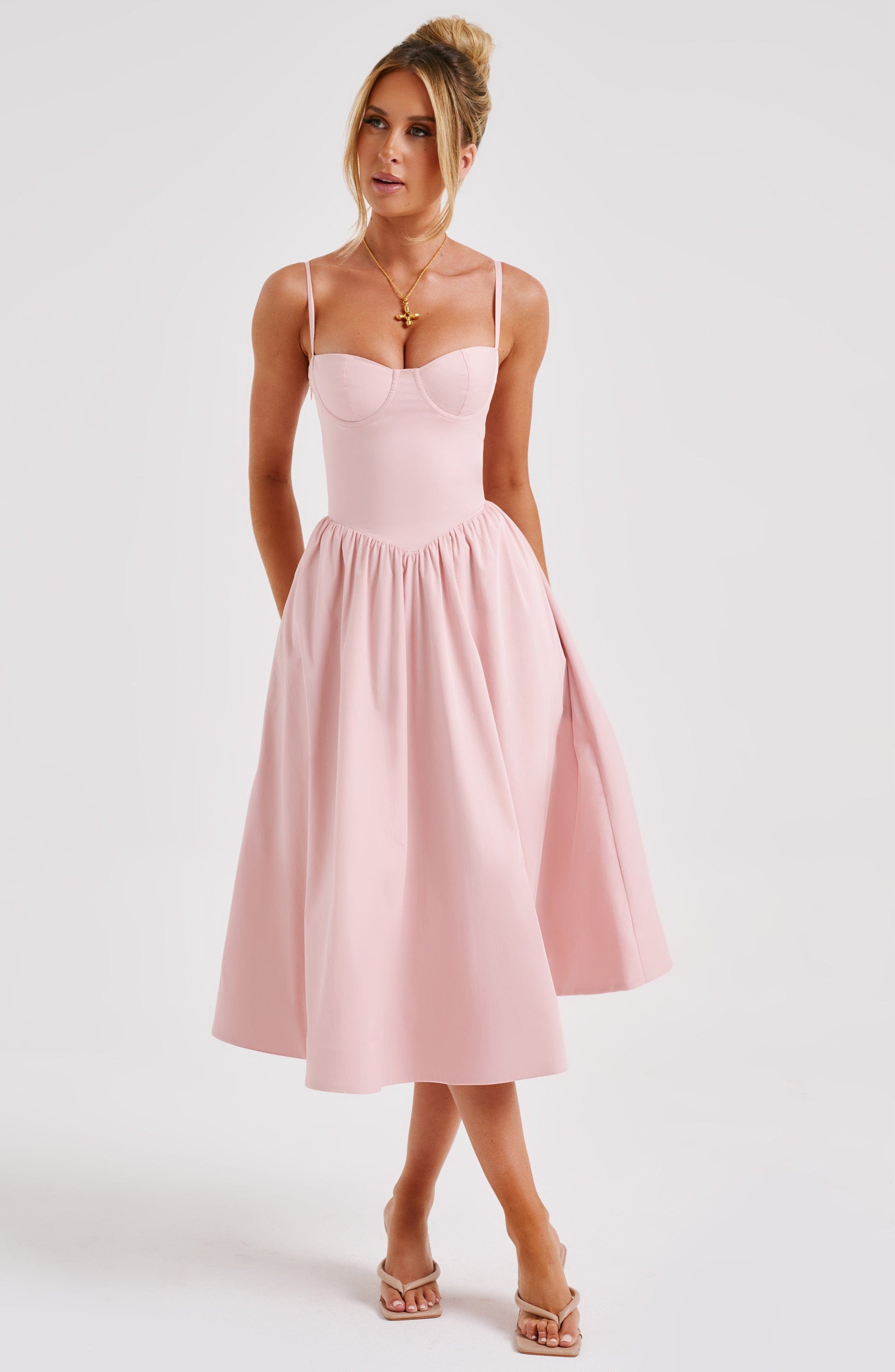 https://cdn.shopify.com/s/files/1/2060/7491/files/daisey-midi-dress-blush-dress-xs-babyboo-fashion-30942031642687.jpg?v=1748603488