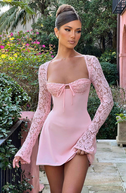 https://cdn.shopify.com/s/files/1/2060/7491/files/jacinta-mini-dress-blush-dress-babyboo-fashion-30950412582975.jpg?v=1748603417