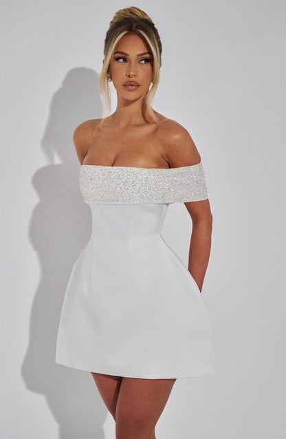 Abito da Donna in Pizzo