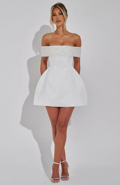 Abito da Donna in Pizzo