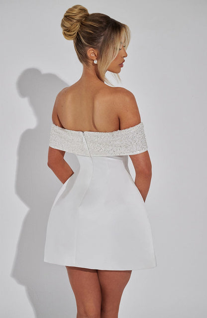 Abito da Donna in Pizzo