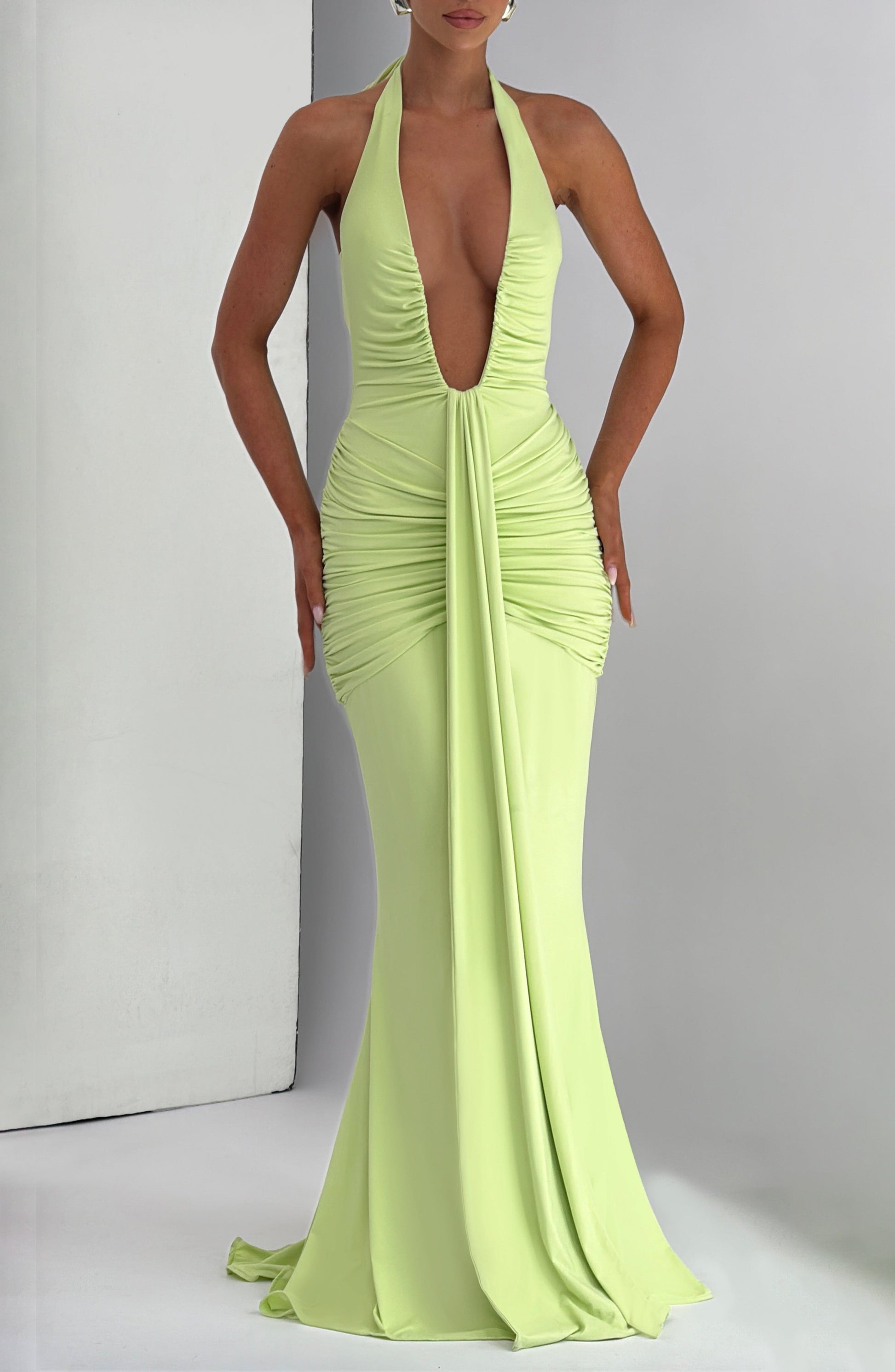 https://cdn.shopify.com/s/files/1/2060/7491/files/rosetta-maxi-dress-lime-dress-babyboo-fashion-1155717415.jpg?v=1748599782