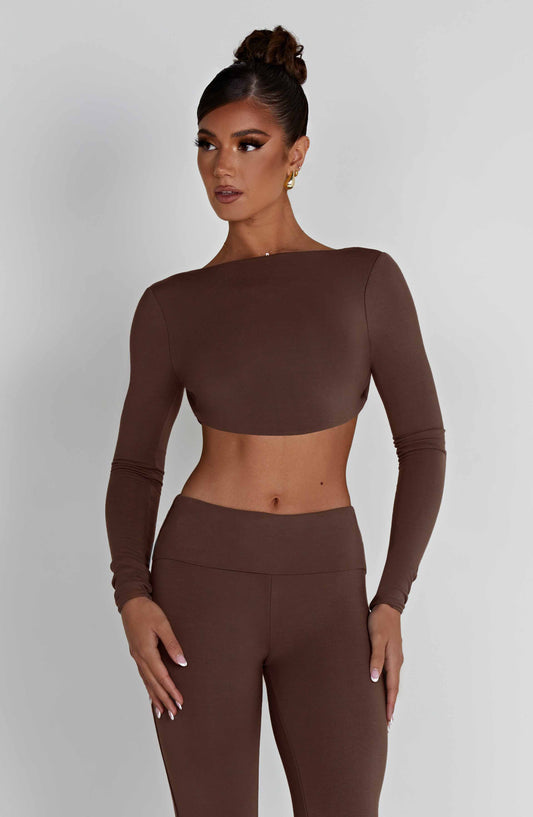 https://cdn.shopify.com/s/files/1/2060/7491/files/sahra-top-chocolate-tops-xs-babyboo-fashion-30855142015039.jpg?v=1748604321
